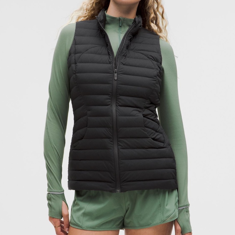 NWOT Lululemon Pack It Down Vest Black Size 6